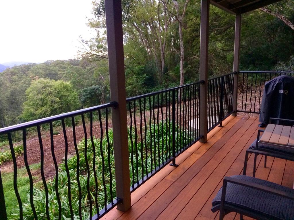 Maleny Luxury Cottages Exterior photo